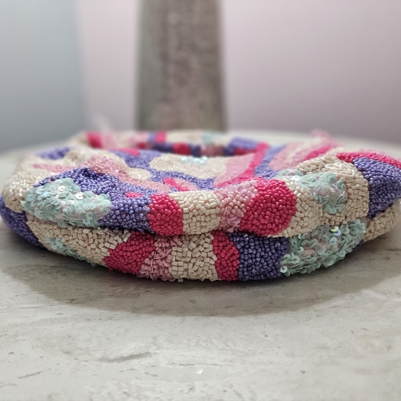 Handcrafted in India Beaded Colorful Swirl Bag 🩷🩵 NWT - Picture 4 of 6
